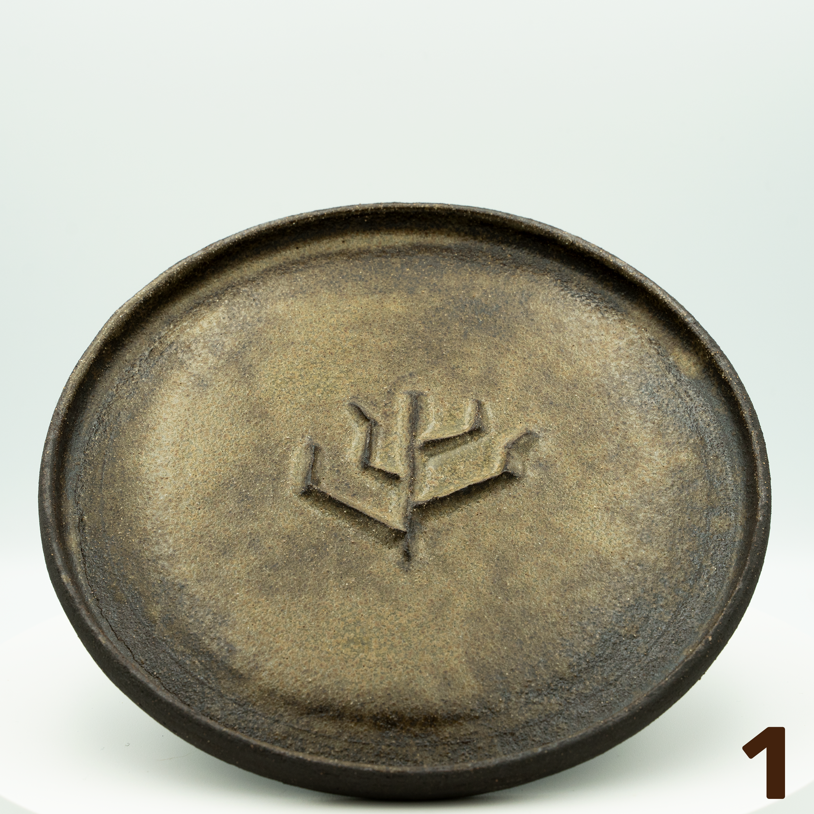Lignum Plate